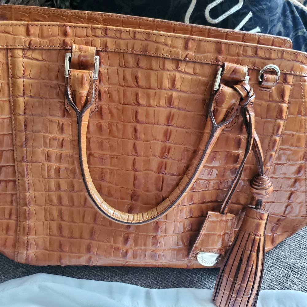 Elegant Tan Crocodile-Embossed Tote Bag